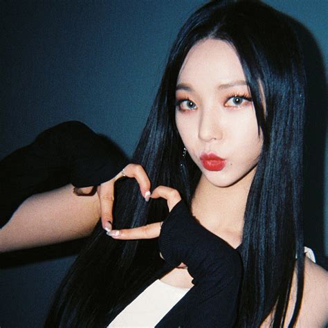 Watch Karina (카리나) Kpop Deepfake Porn Videos.